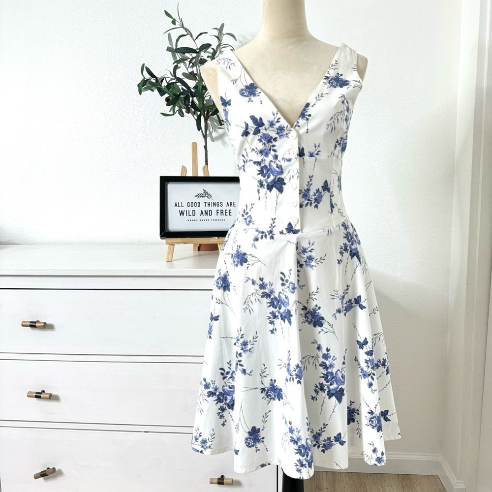 White & Blue Floral Midi Dress - Sleeveless V-Neck